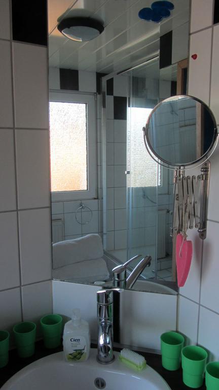 Cologne Apartment - City, Trade Fair, E-Werk Exteriör bild